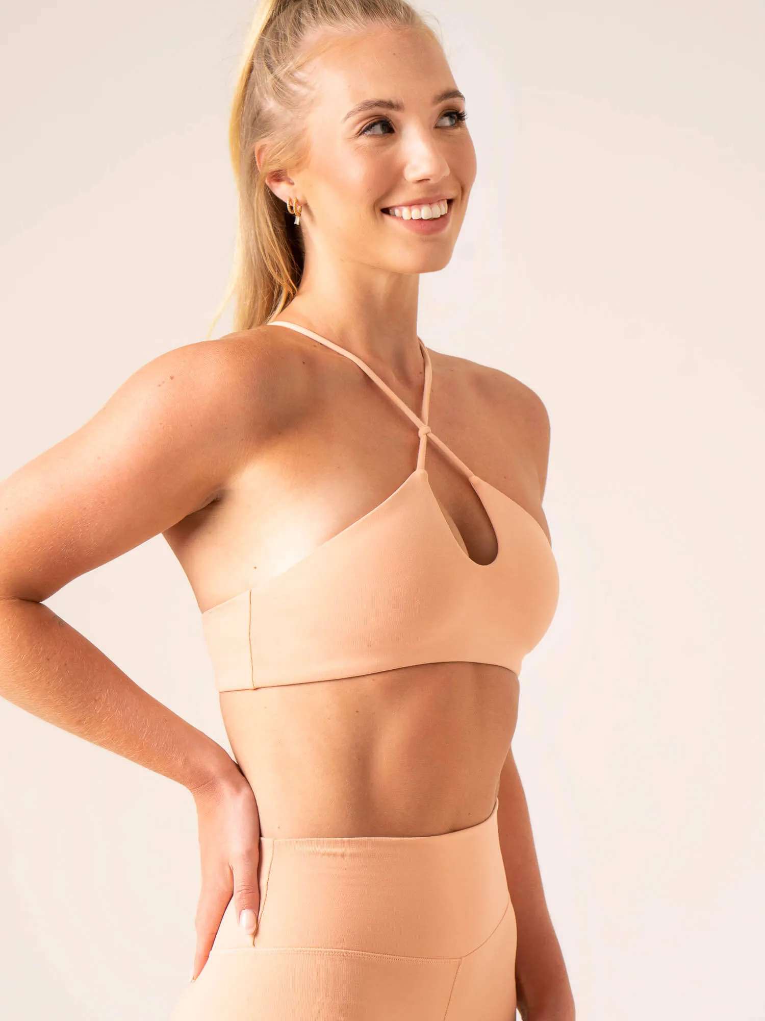 Unstoppable Sports Bra - Peach Stay In Place