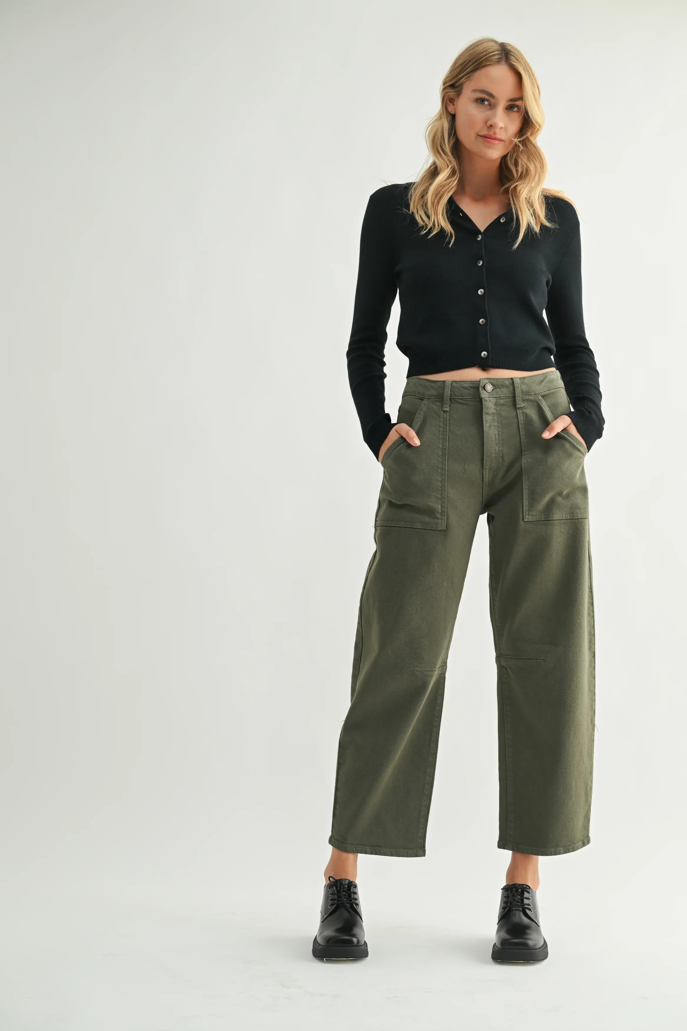 Utility Seamed Barrel Jean casual layering
