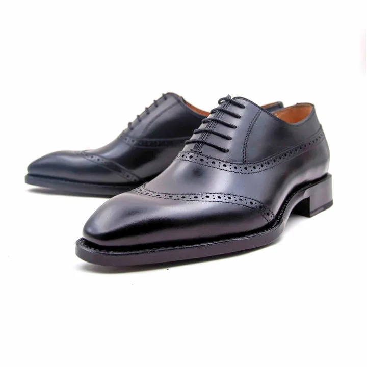 Victor Lace Up Shoes - Black modern touch