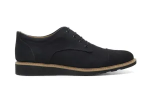 Victor Oxford in Black Canvas from Ahimsa (Wide Width) clean blend