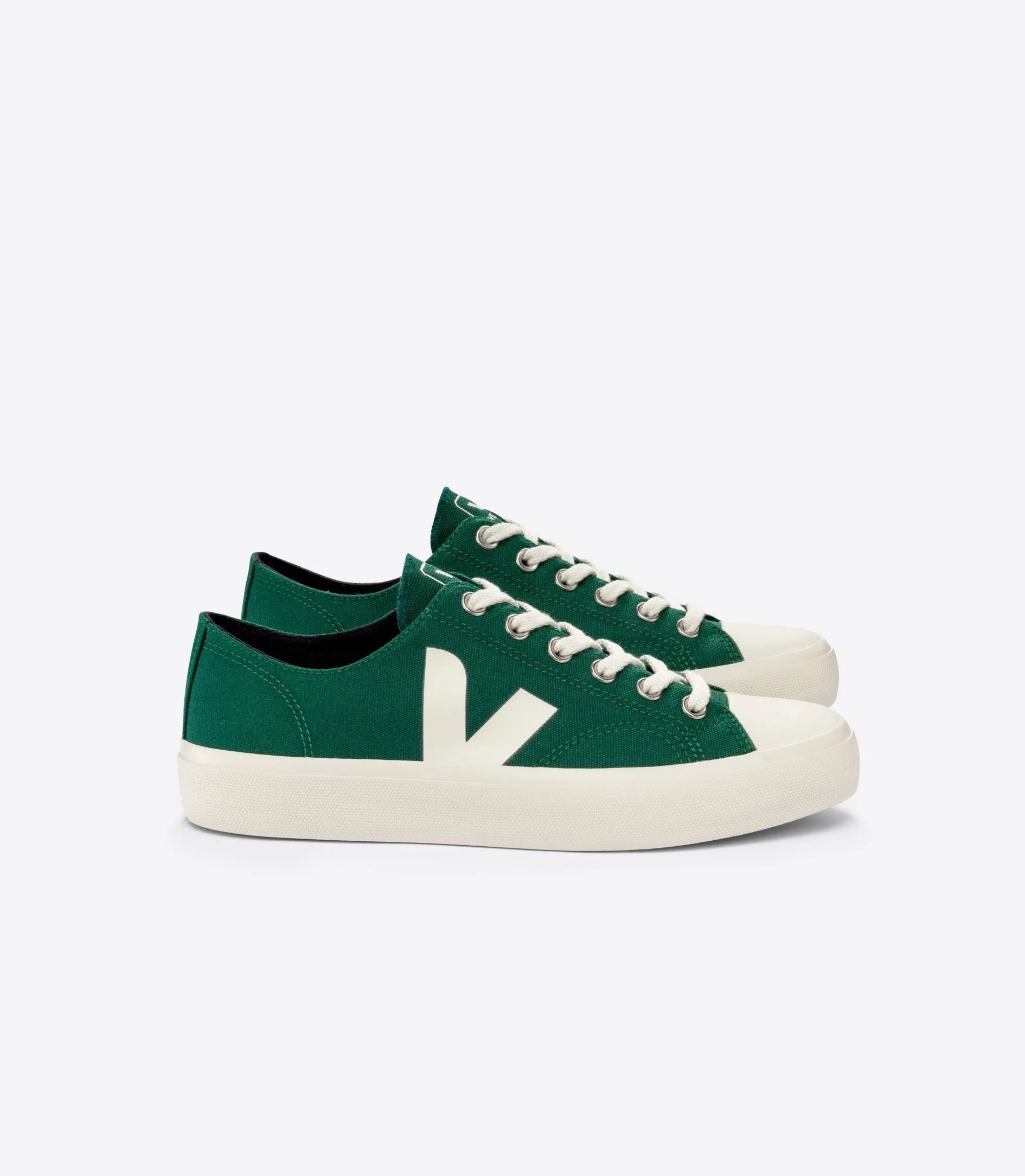 Wata II Low Canvas in Poker Pierre from Veja College Vibes