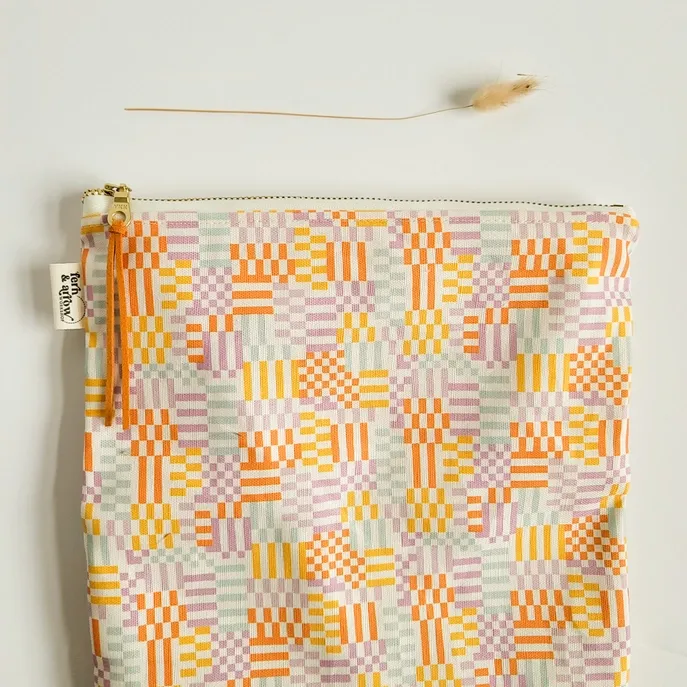 Water Resistant Pul Wet / Dry Bag college vibe