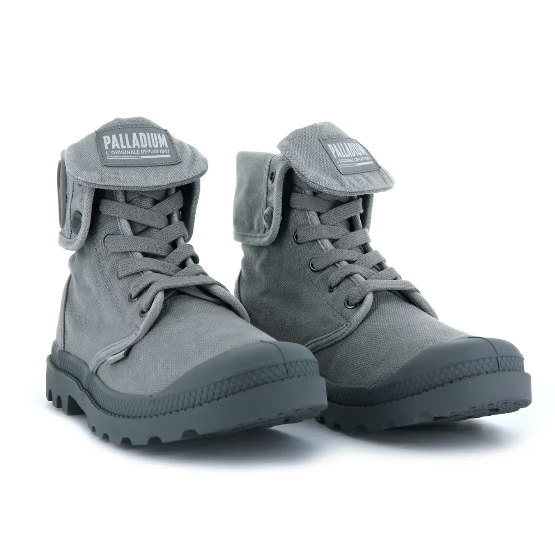 Women's Baggy Canvas Boot in Titanium from Palladium smart vibe