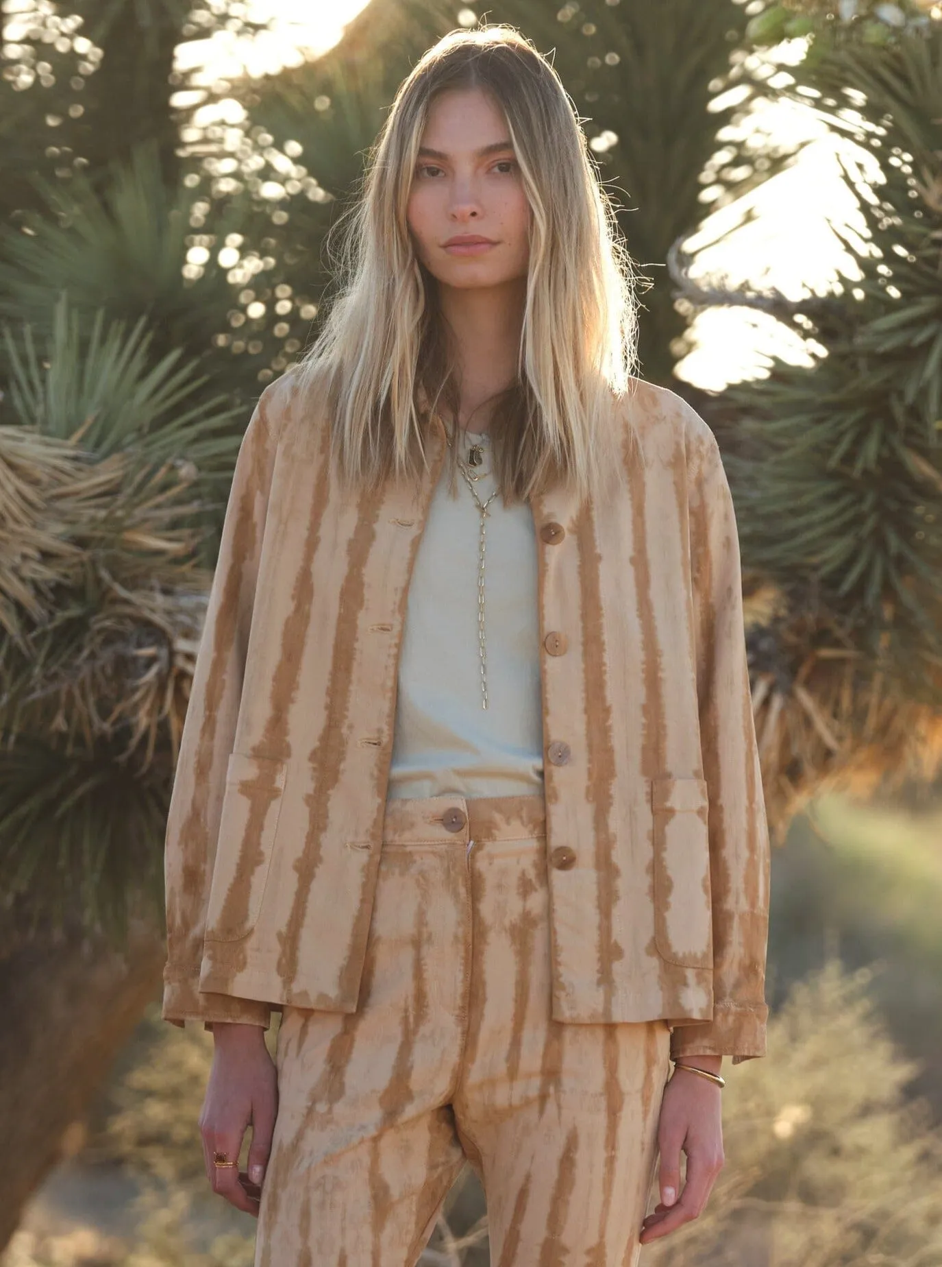 Women's Santos Jacket in Hand-Dyed Shibori cool breeze